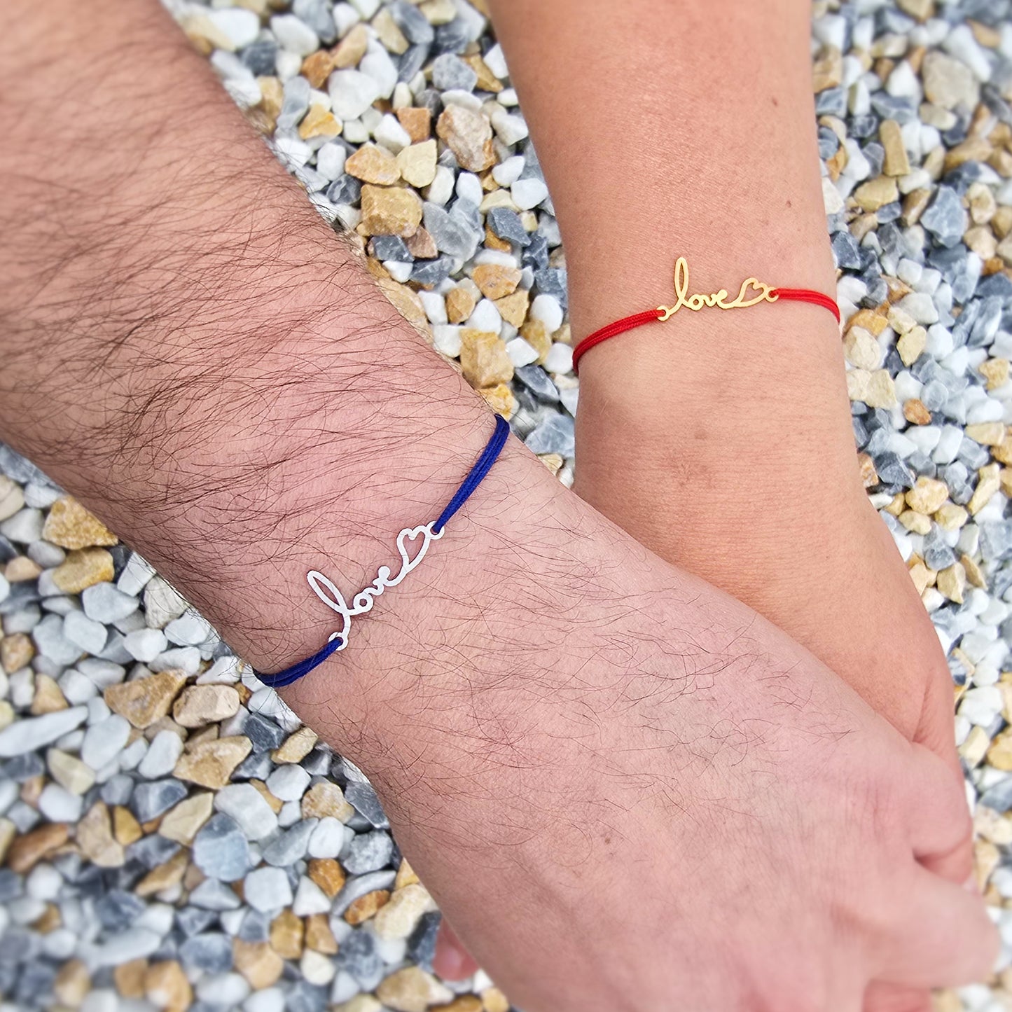 Bracelets Duo Uniques Portés Homme et Femme Petit Mot Love : Argent / Cordon Bleu Royal et Or / Cordon Rouge